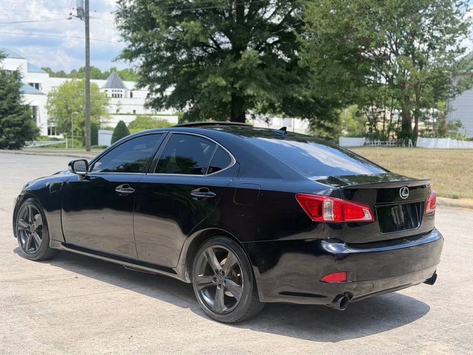 2013 Lexus IS 2nd Gen - Image 9 of 15