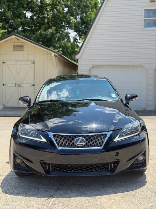 2013 Lexus IS 2nd Gen - Image 4 of 15
