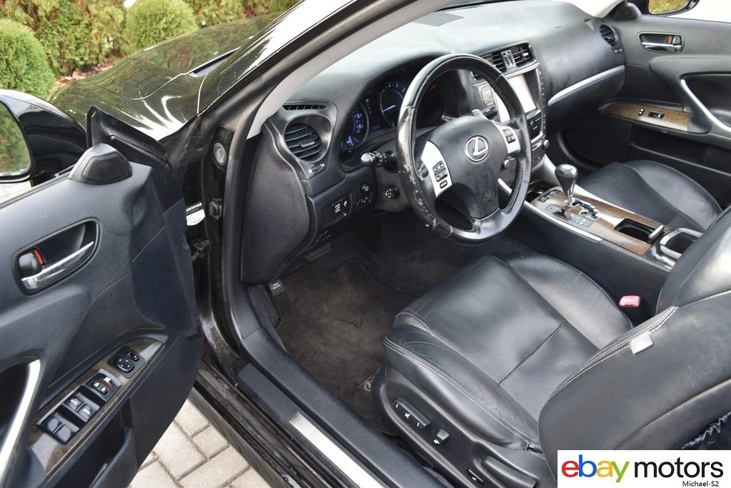 2013 Lexus IS 2nd Gen - Image 11 of 21