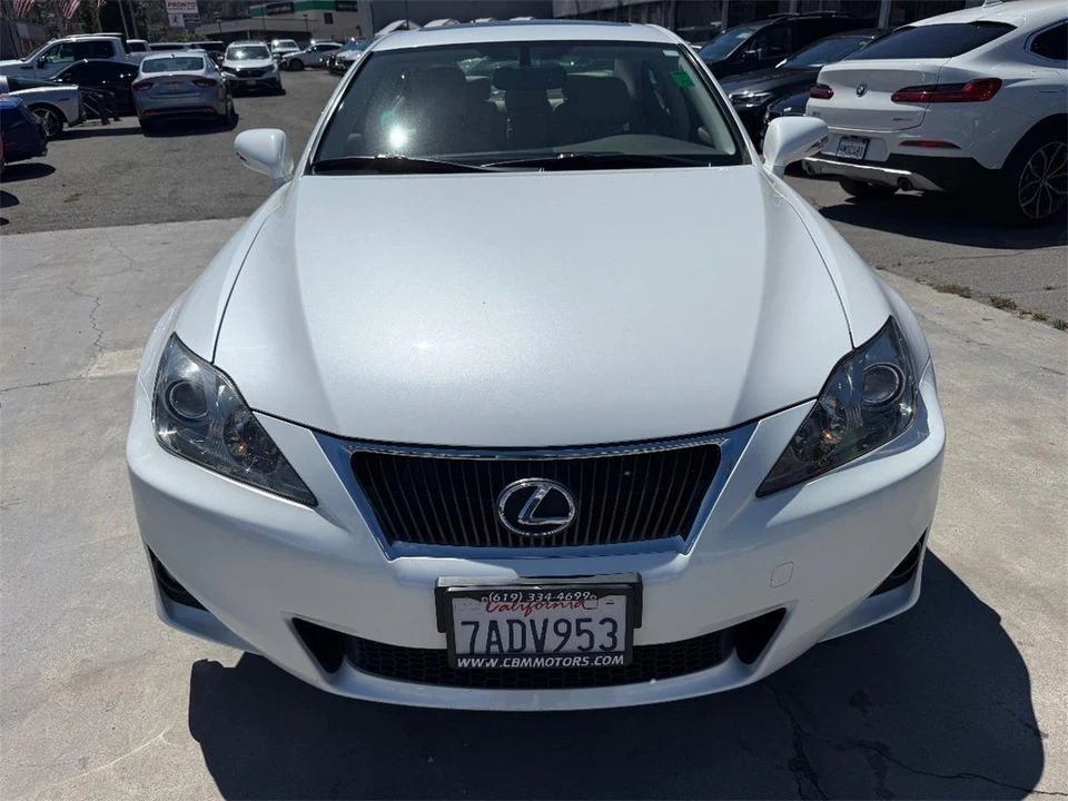 2013 Lexus IS 2nd Gen - Image 4 of 27