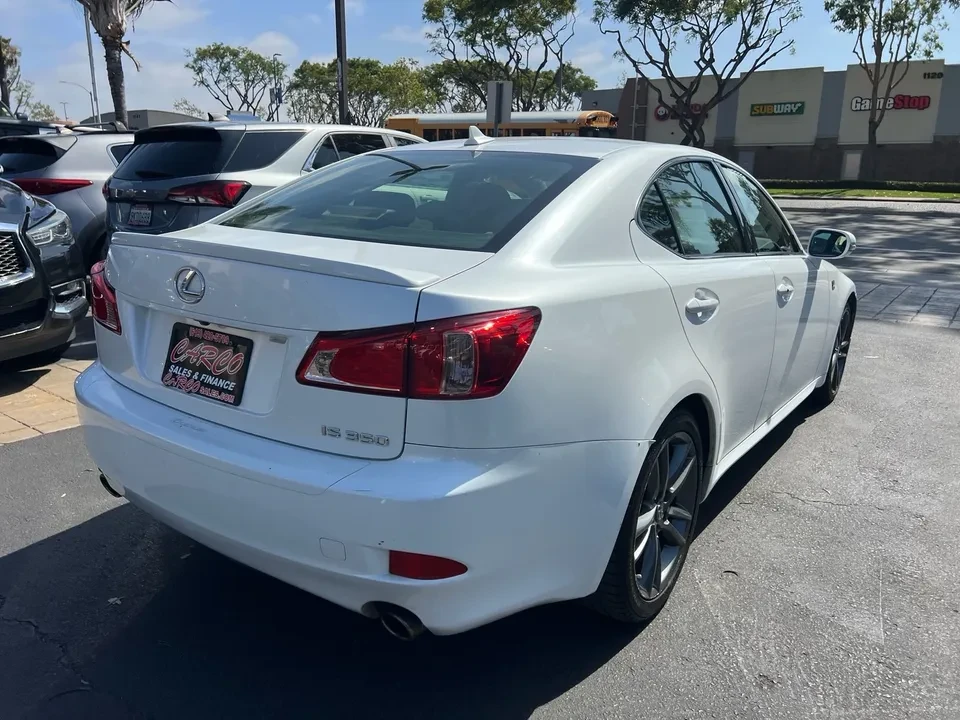 2013 Lexus IS 2nd Gen - Image 6 of 10