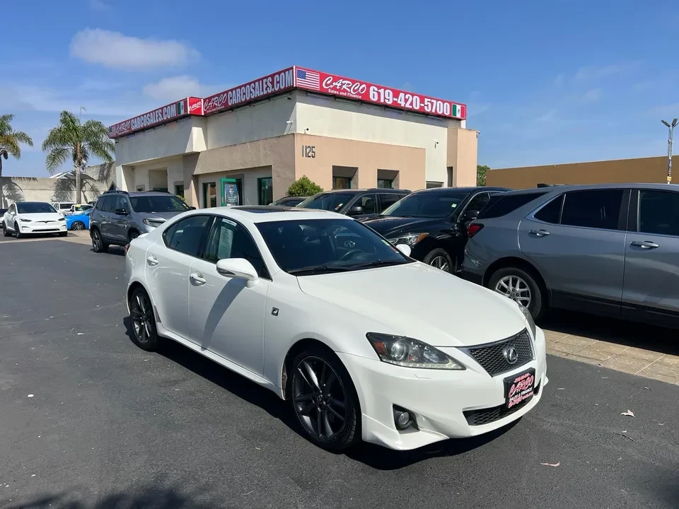 2013 Lexus IS 2nd Gen - Image 8 of 10
