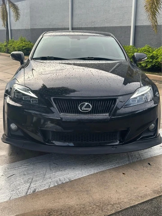 2013 Lexus IS 2nd Gen - Image 2 of 10