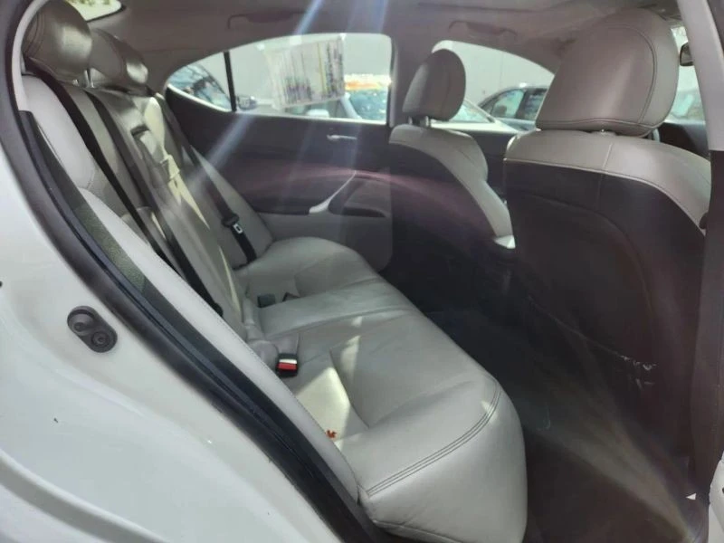 2013 Lexus IS 2nd Gen - Image 5 of 12