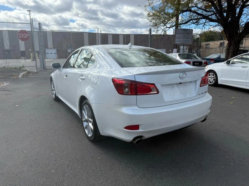 2013 Lexus IS 2nd Gen - Image 5 of 12