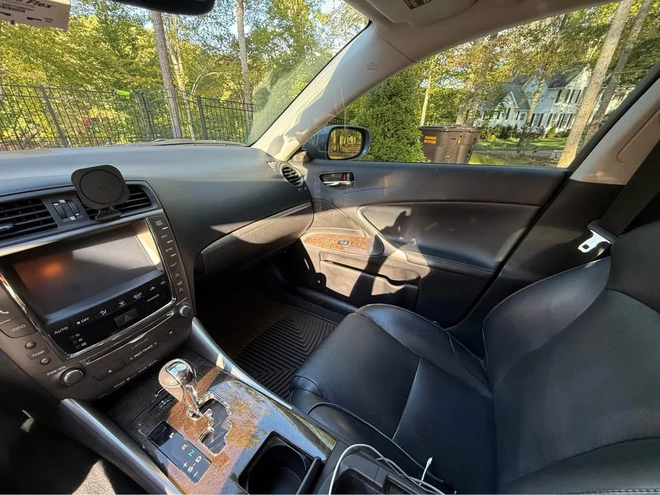 2013 Lexus IS 2nd Gen - Image 5 of 10