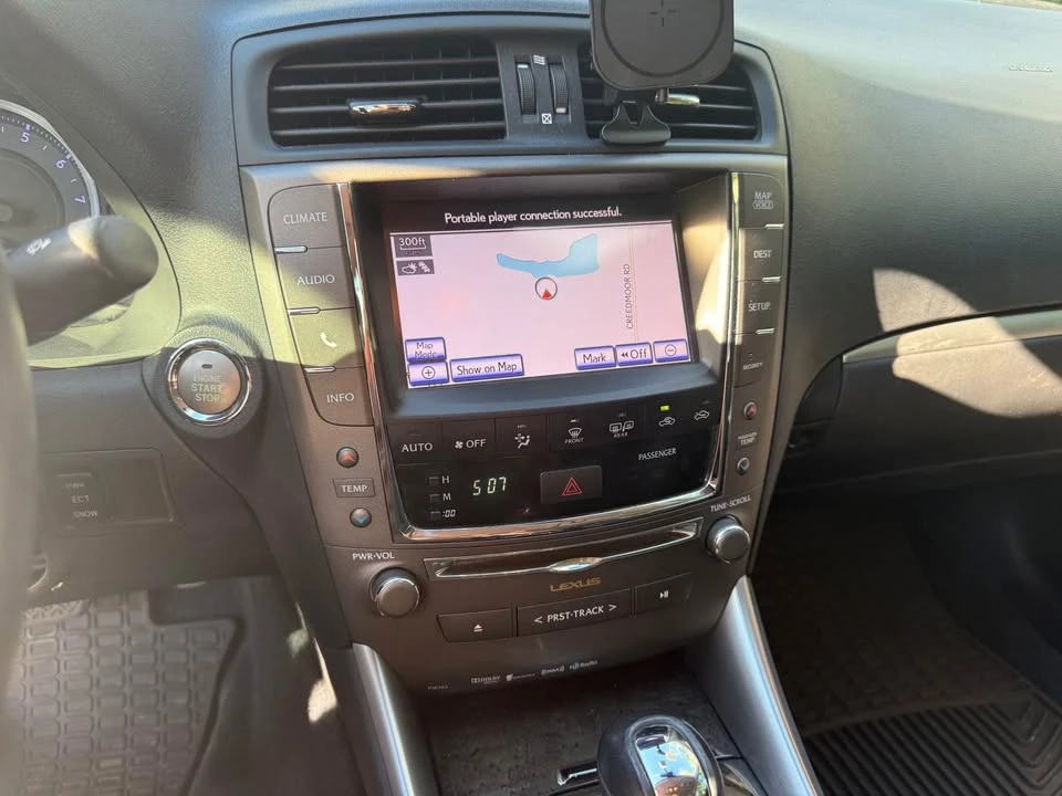 2013 Lexus IS 2nd Gen - Image 8 of 10