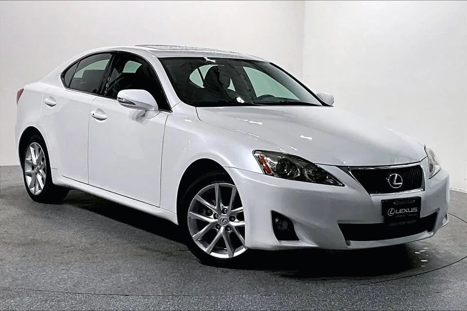 2013 Lexus IS 2nd Gen - Image 2 of 10