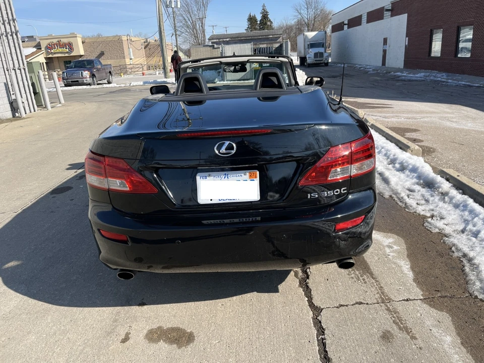 2013 Lexus IS 2nd Gen - Image 4 of 17