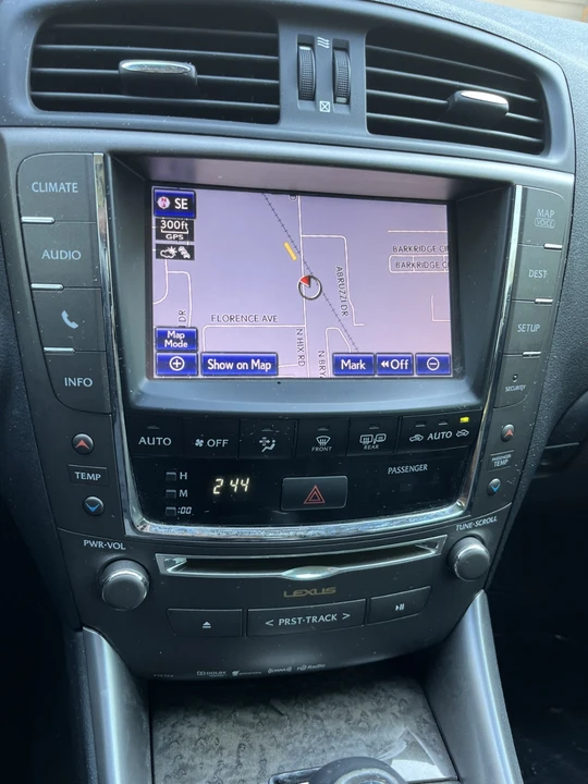 2013 Lexus IS 2nd Gen - Image 13 of 17