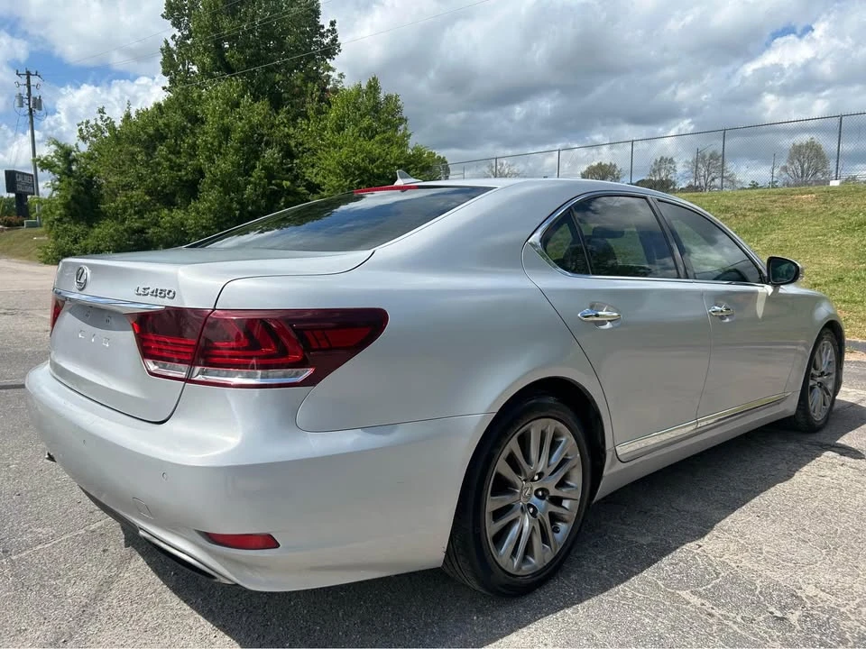 2013 Lexus LS 4th Gen - Image 4 of 11