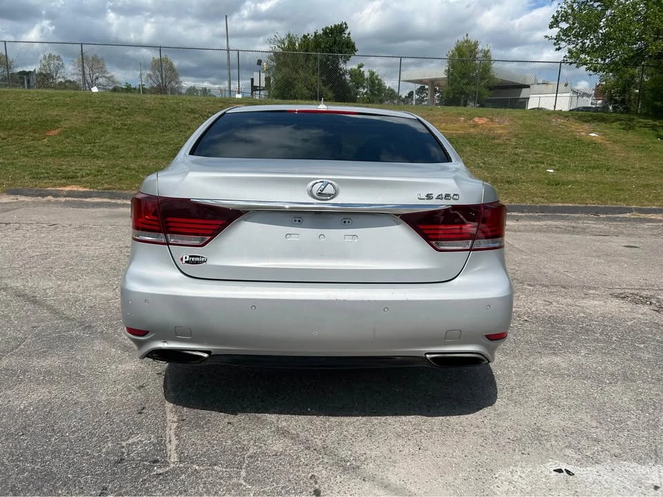 2013 Lexus LS 4th Gen - Image 6 of 11