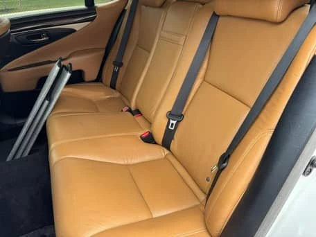 2013 Lexus LS 4th Gen - Image 2 of 6