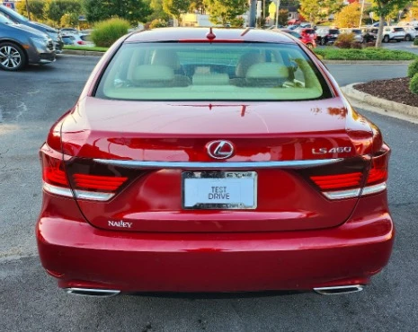 2013 Lexus LS 4th Gen - Image 5 of 6