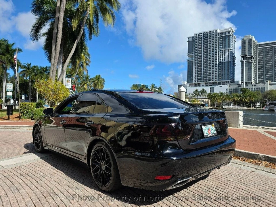 2013 Lexus LS 4th Gen - Image 5 of 12