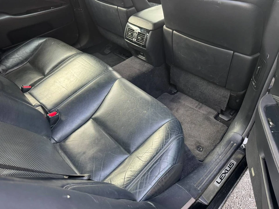 2013 Lexus LS 4th Gen - Image 9 of 18