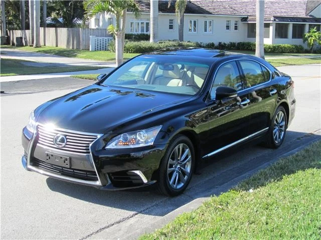 2013 Lexus LS 4th Gen - Image 7 of 12
