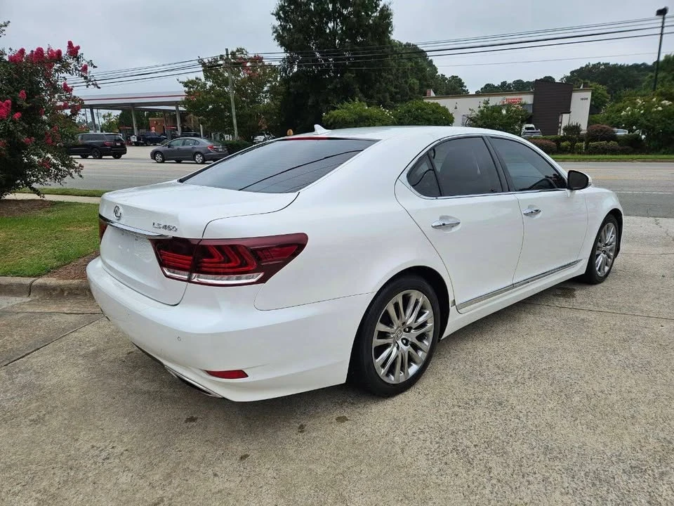 2013 Lexus LS 4th Gen - Image 3 of 13