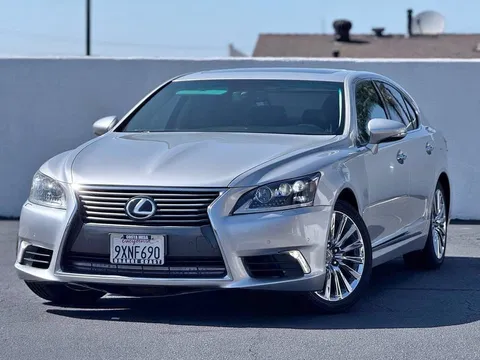 2013 Lexus LS 460 Sedan