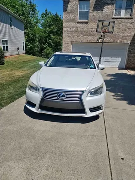 2013 Lexus LS 460 Crafted Line