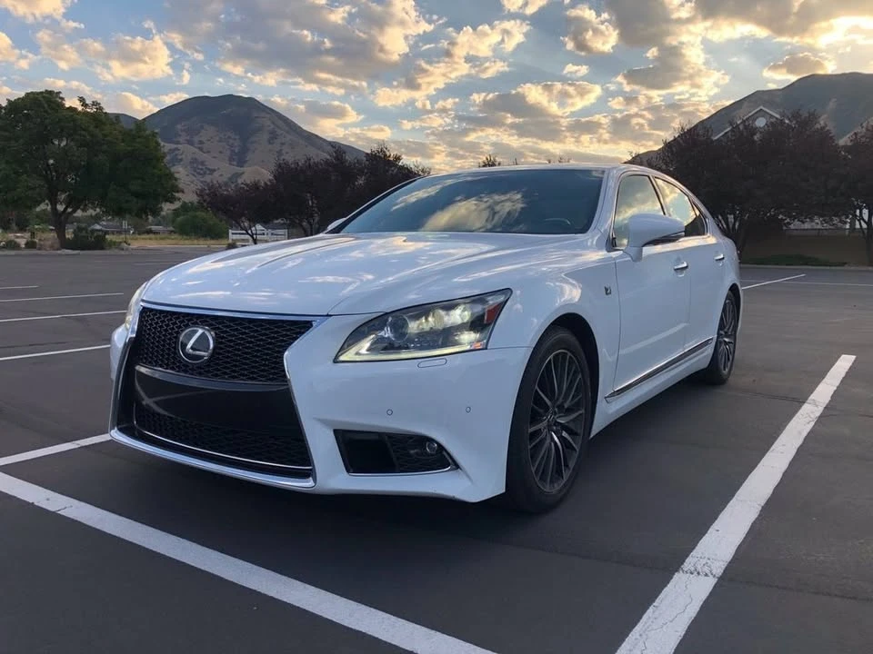 2013 Lexus LS 4th Gen - Image 4 of 13