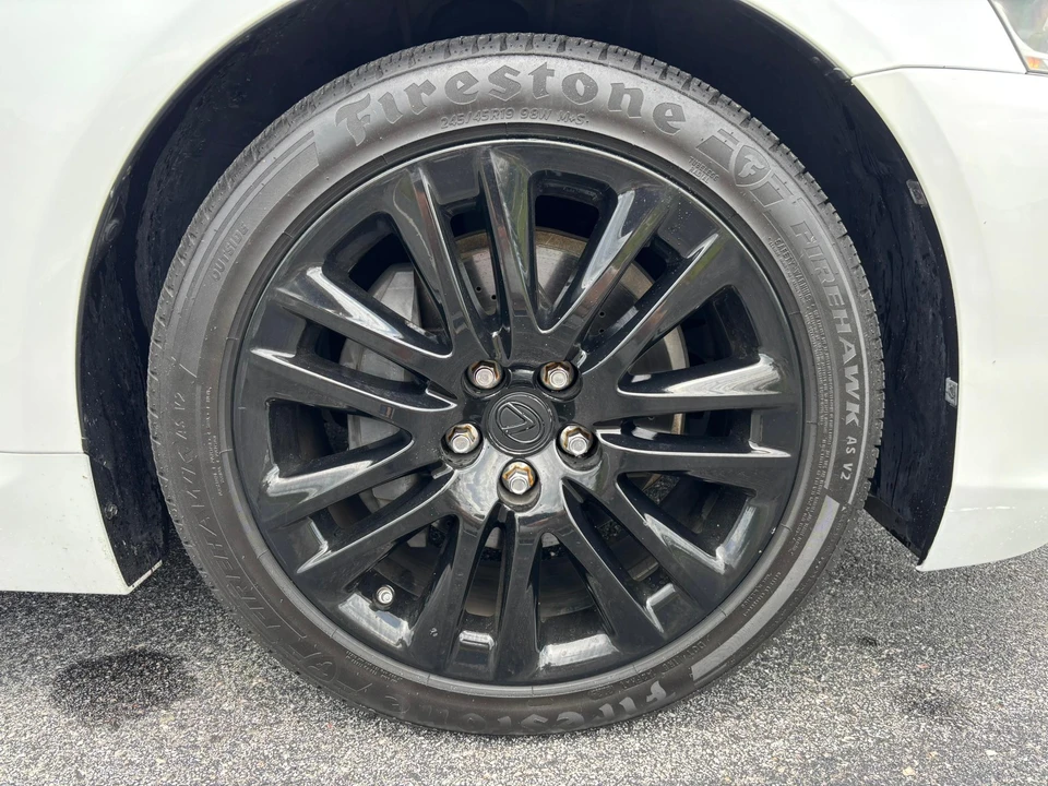 2013 Lexus LS 4th Gen - Image 31 of 31