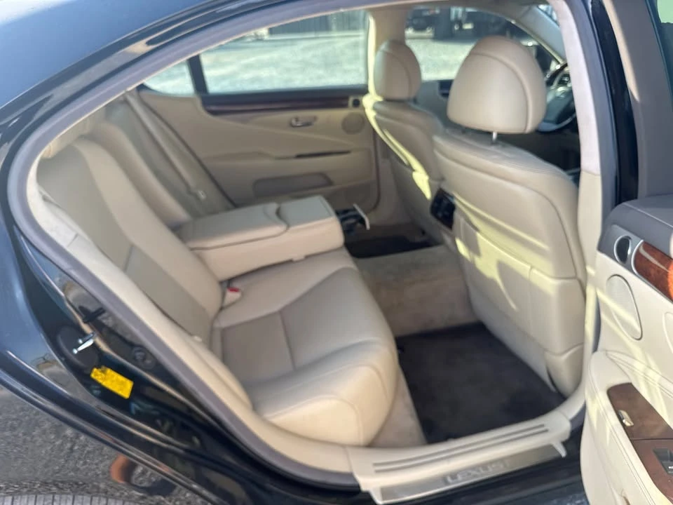 2013 Lexus LS 4th Gen - Image 6 of 20