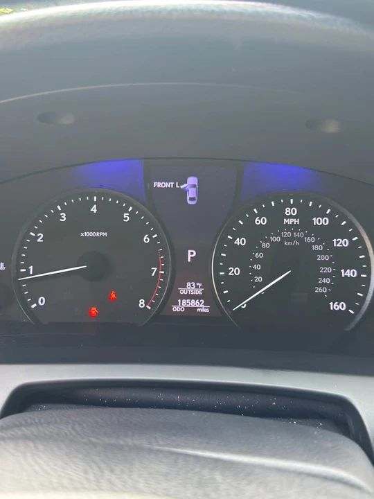 2013 Lexus LS 4th Gen - Image 12 of 19