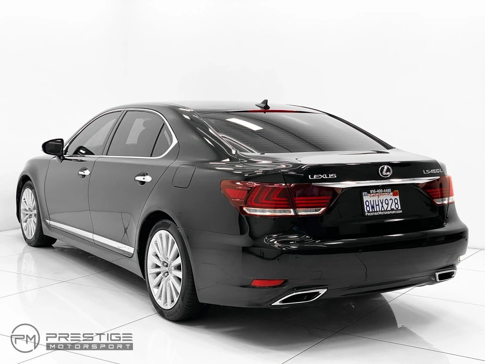 2013 Lexus LS 4th Gen - Image 8 of 21