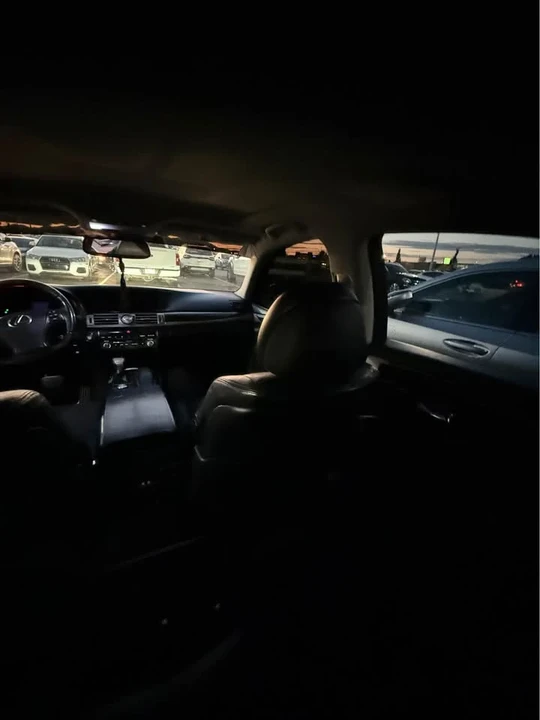 2013 Lexus LS 4th Gen - Image 10 of 10