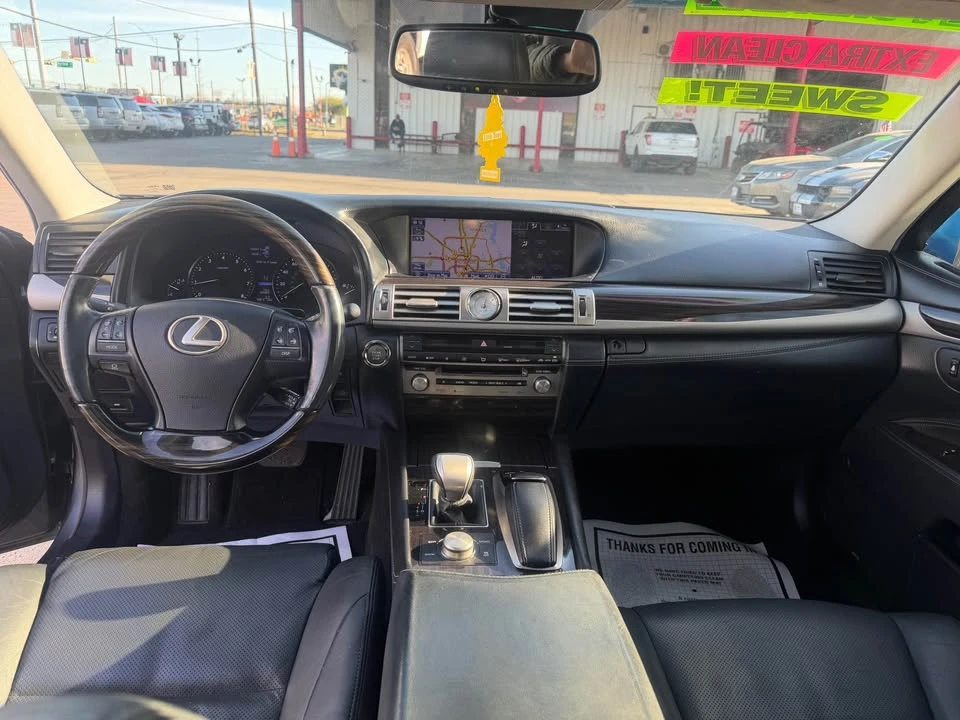 2013 Lexus LS 4th Gen - Image 7 of 9