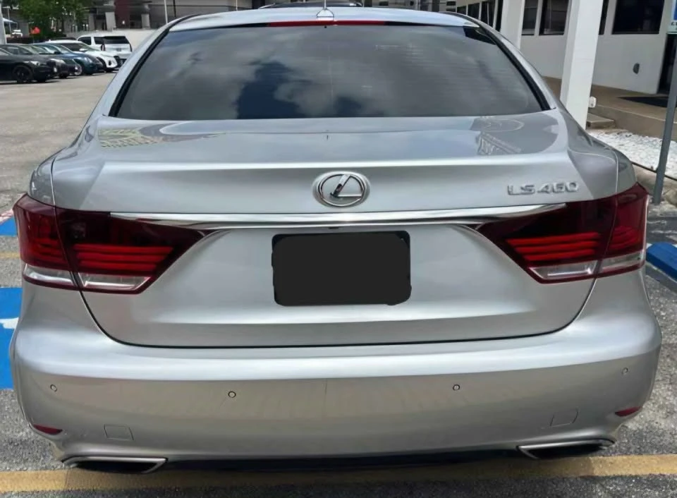 2013 Lexus LS 4th Gen - Image 5 of 14