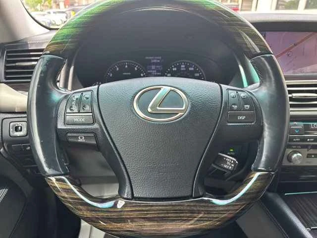 2013 Lexus LS 4th Gen - Image 10 of 14