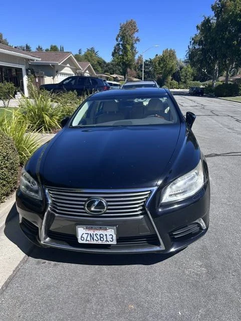 2013 Lexus LS 4th Gen - Image 6 of 9