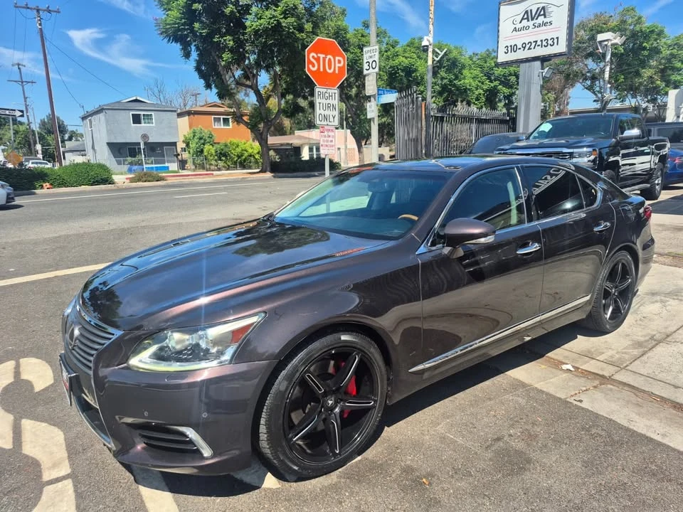 2013 Lexus LS 4th Gen - Image 2 of 20