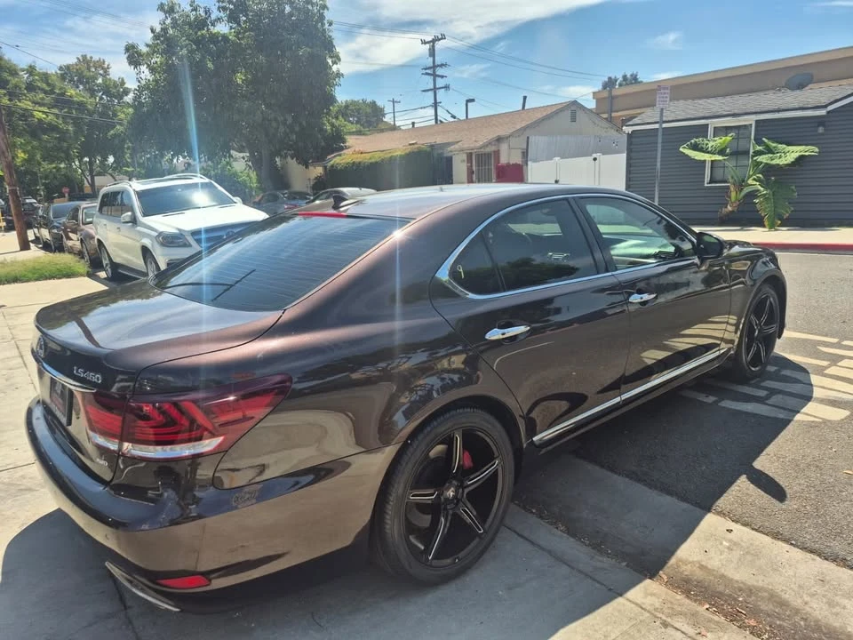 2013 Lexus LS 4th Gen - Image 5 of 20