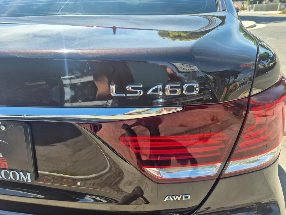 2013 Lexus LS 4th Gen - Image 9 of 20