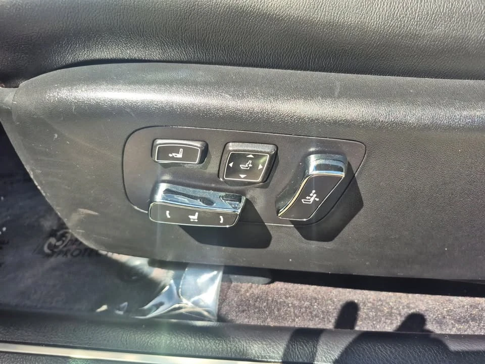 2013 Lexus LS 4th Gen - Image 14 of 20