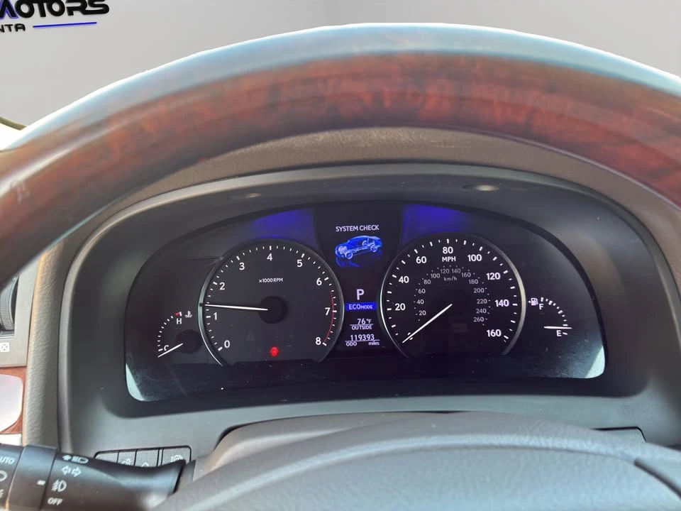 2013 Lexus LS 4th Gen - Image 10 of 15