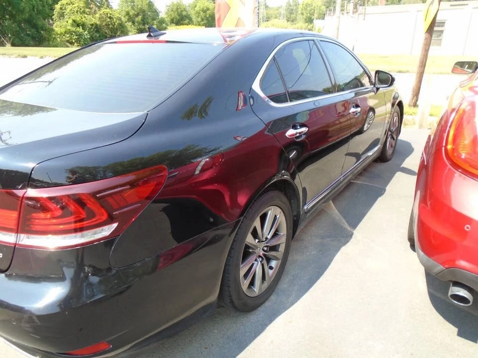 2013 Lexus LS 4th Gen - Image 4 of 11