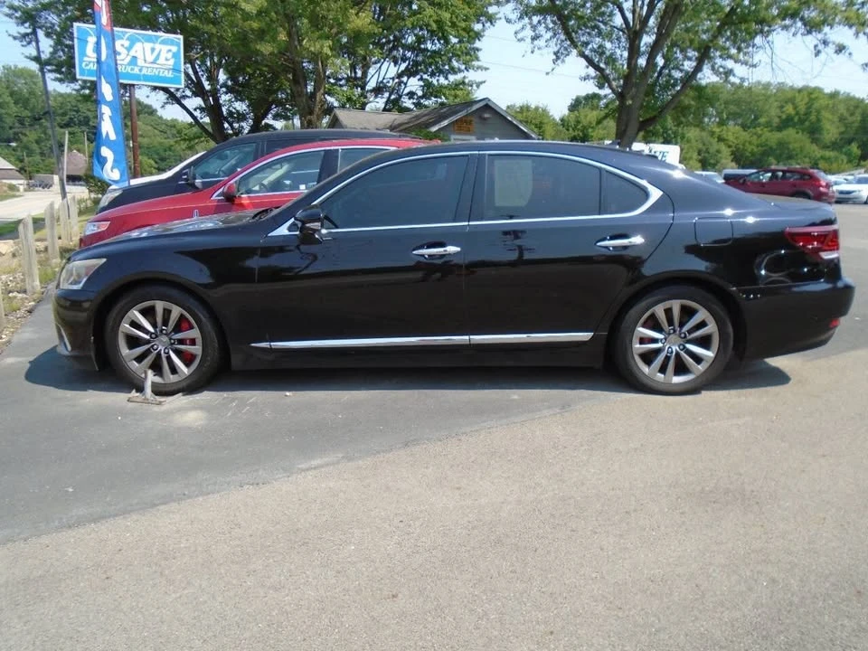 2013 Lexus LS 4th Gen - Image 2 of 11