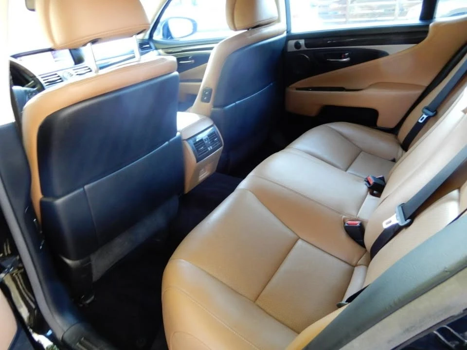 2013 Lexus LS 4th Gen - Image 7 of 20