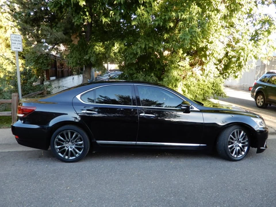 2013 Lexus LS 4th Gen - Image 2 of 20