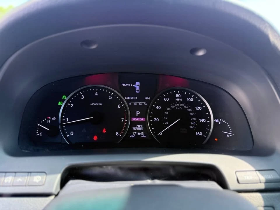 2013 Lexus LS 4th Gen - Image 14 of 17