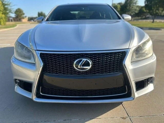 2013 Lexus LS 4th Gen - Image 2 of 19