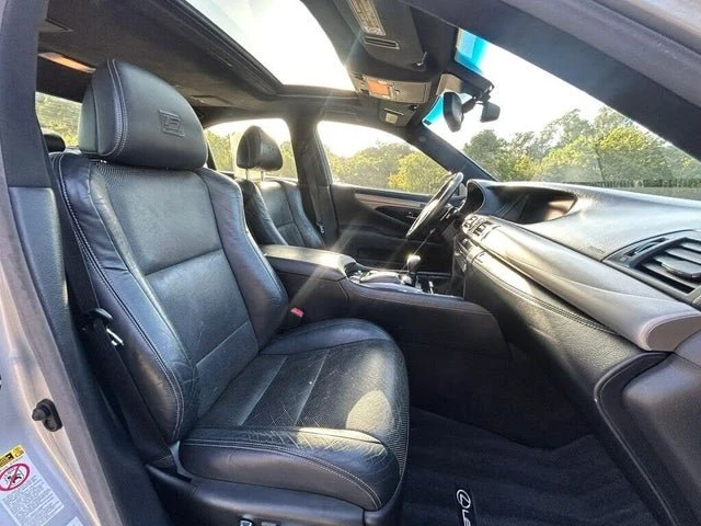 2013 Lexus LS 4th Gen - Image 14 of 19