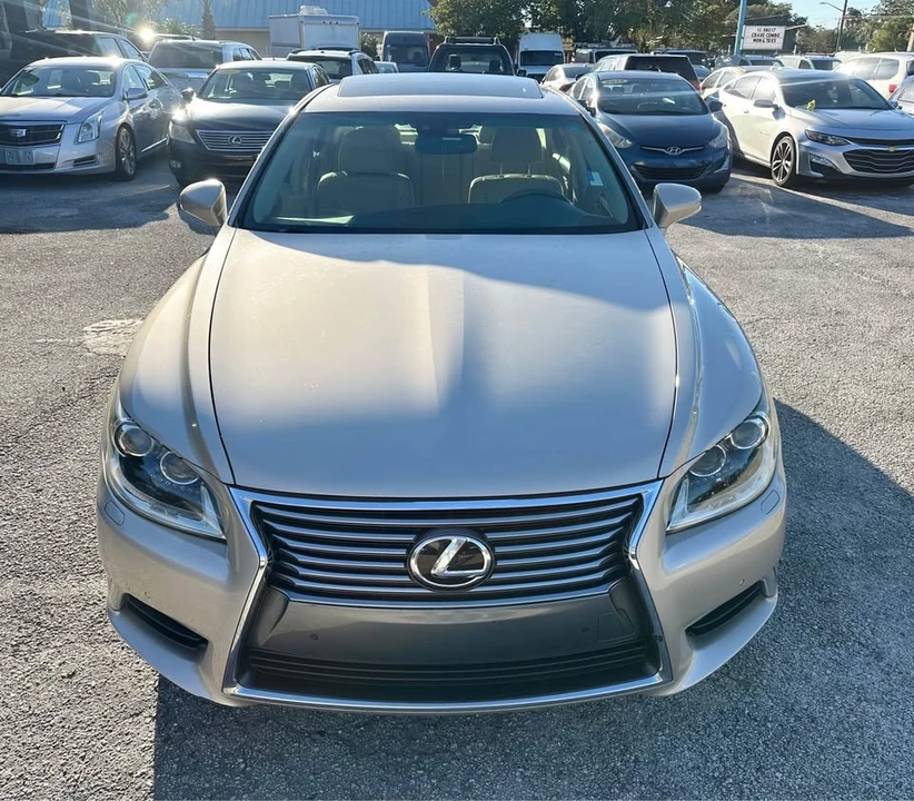 2013 Lexus LS 4th Gen - Image 3 of 16
