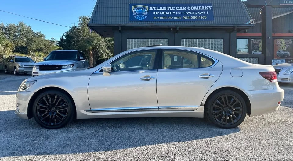 2013 Lexus LS 4th Gen - Image 4 of 16