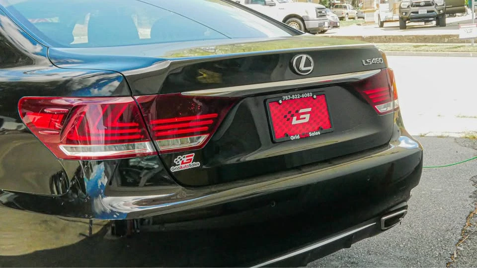 2013 Lexus LS 4th Gen - Image 2 of 11