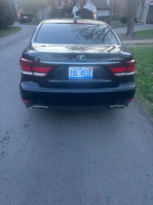 2013 Lexus LS 4th Gen - Image 8 of 8
